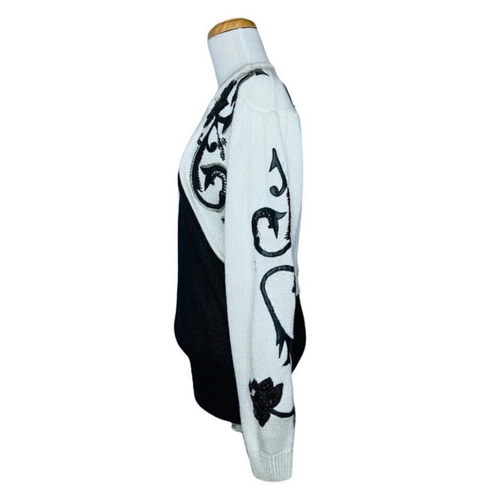 Vintage Shannan Womens Floral Embroidered Cardigan Sweater Size L Black & White - Picture 4 of 14